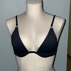 Black bra brand name free people size 32 B